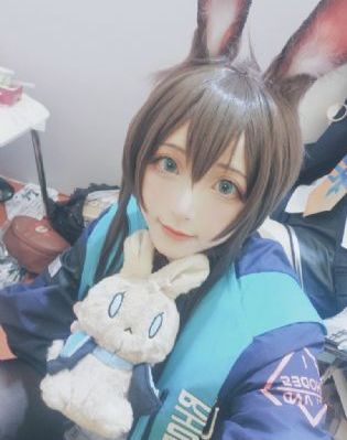 《漂亮的女邻居5_1080免费观看超清